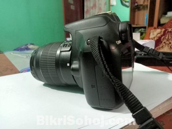 Canon 1300d Japan body. 18-55mm kit lence